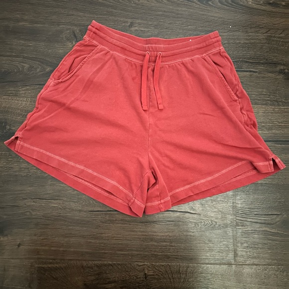 Lounge Bundle Outfit - Picture 4 of 7